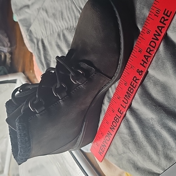 C All Black Branding  Blowfish Boots - Picture 5 of 6